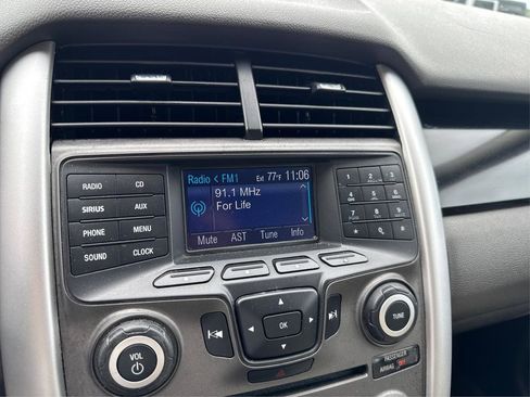 Used 2013 Ford Edge SE image 14