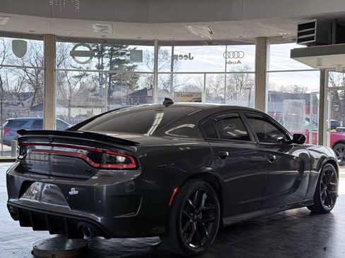 Used 2021 Dodge Charger R/T w/ Blacktop Package image 8