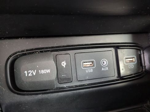 Used 2020 Hyundai Santa Fe SEL w/ Convenience + Premium Package image 29