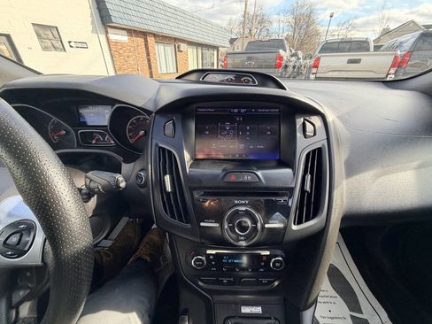 Used 2013 Ford Focus ST image 31