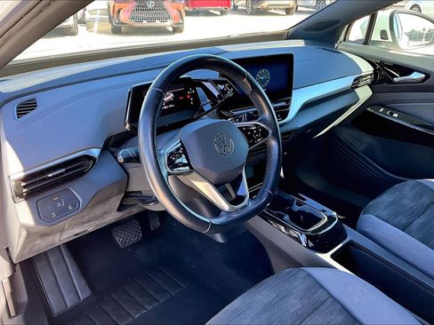 Used 2021 Volkswagen ID.4 Pro image 18