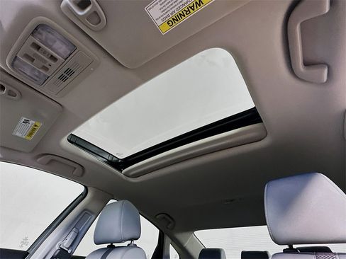 Used 2020 Honda Civic EX image 25