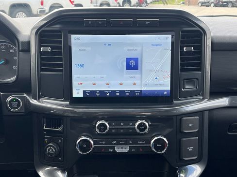 Used 2022 Ford F150 XLT w/ Equipment Group 302A High image 32