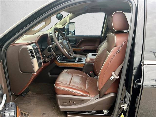 Used 2018 Chevrolet Silverado 3500 High Country w/ Duramax Plus Package AWD/4WD image 24