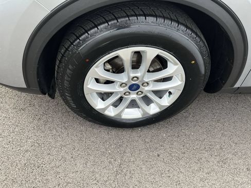 Used 2022 Ford Escape SE FWD image 10