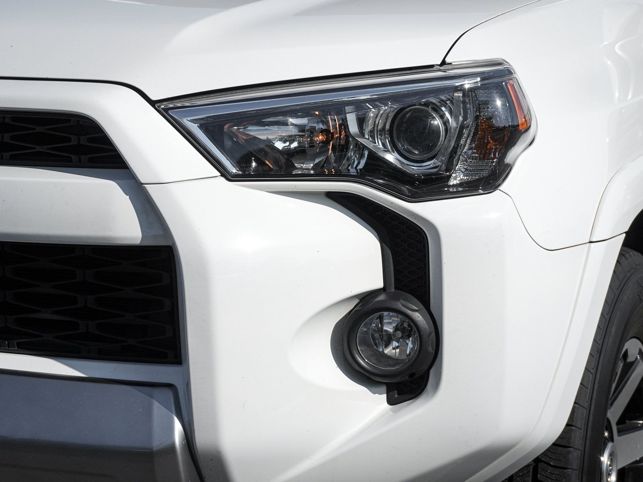 Used 2019 Toyota 4Runner TRD Off-Road AWD/4WD image 6