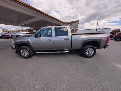 Used 2012 Chevrolet Silverado 2500 LTZ w/ LTZ Plus Package AWD/4WD image 4