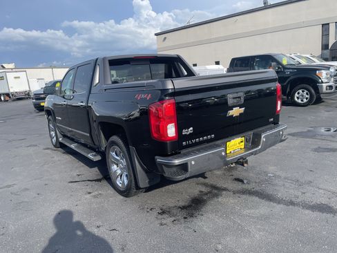 Used 2018 Chevrolet Silverado 1500 LTZ w/ High Desert Package AWD/4WD image 6