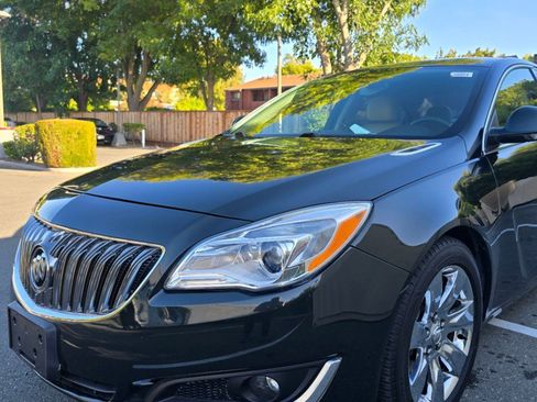 Used 2016 Buick Regal FWD image 3