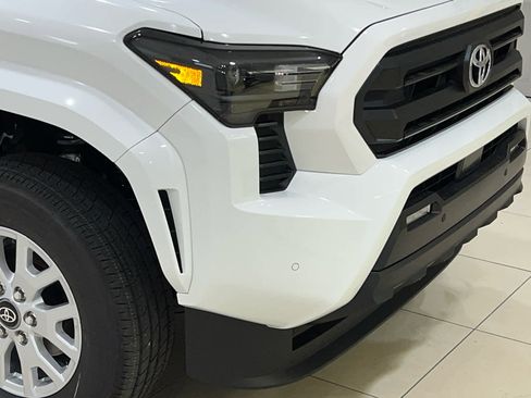 New 2025 Toyota Tacoma SR5 image 2