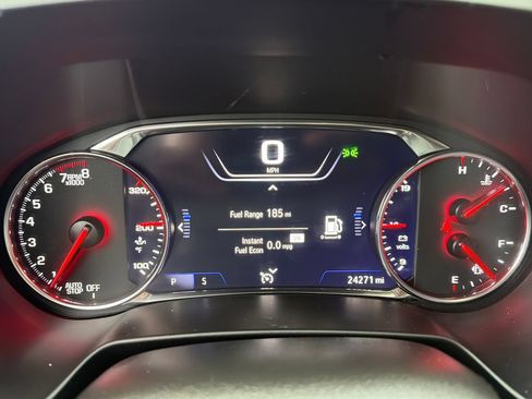 Used 2025 Chevrolet Blazer RS FWD image 24