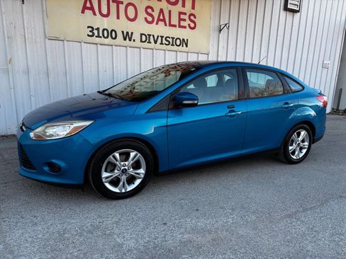 Used 2014 Ford Focus SE FWD image 3