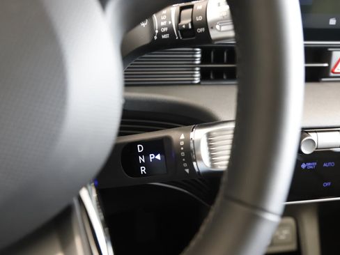 New 2025 Hyundai Ioniq 5 SEL image 24