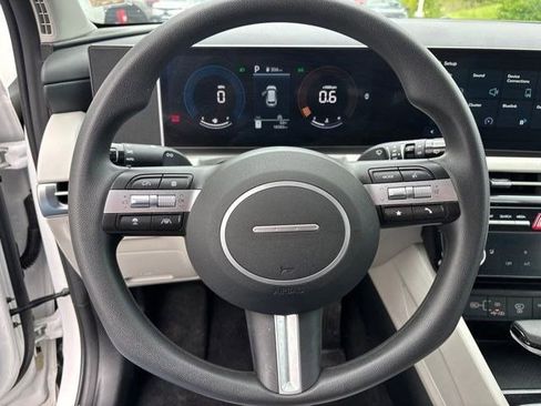 Used 2026 Hyundai Tucson SEL AWD/4WD image 16