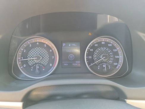 Used 2020 Hyundai Elantra Value Edition FWD image 27