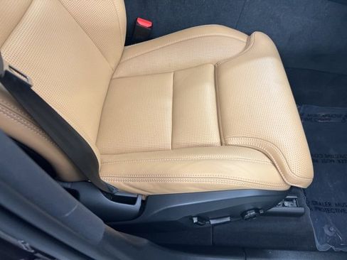 Used 2022 Volvo XC60 B5 Inscription w/ Climate Package image 25