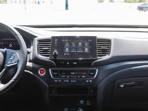 Certified 2023 Honda Passport TrailSport image 14
