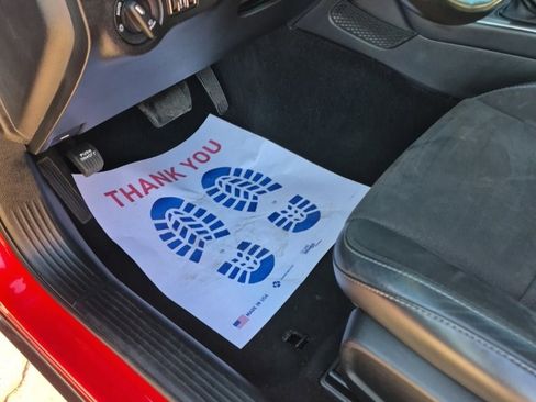 Certified 2022 Dodge Challenger R/T w/ Plus Package image 19