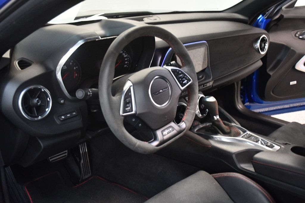 Used 2017 Chevrolet Camaro ZL1 RWD image 30