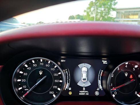 Used 2022 Maserati Ghibli Modena image 69