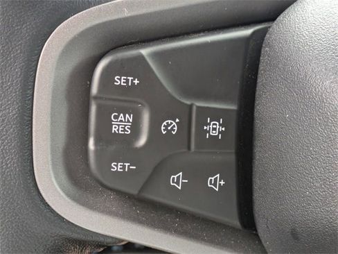 Used 2023 Ford Bronco Outer Banks image 21