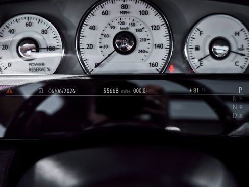 Used 2014 Rolls-Royce Ghost RWD image 68