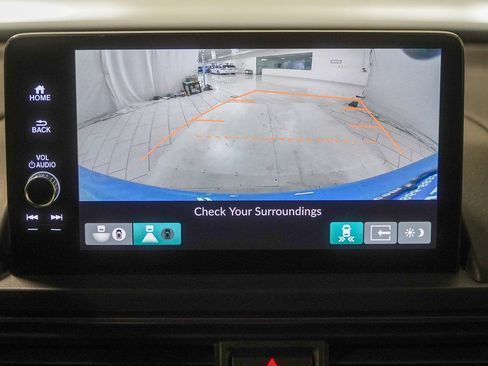 Certified 2025 Honda Pilot TrailSport image 35