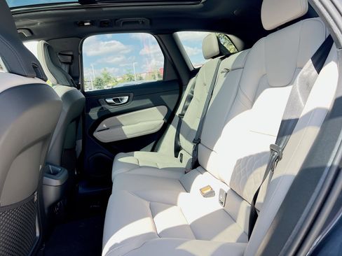 New 2026 Volvo XC60 B5 Plus w/ Climate Package image 25