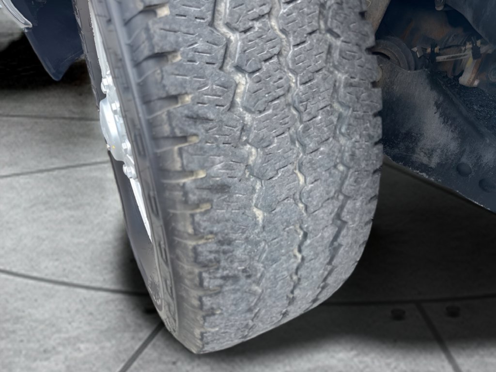 Used 2023 RAM 2500 Tradesman AWD/4WD image 25