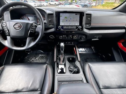 Used 2024 Nissan Frontier PRO-4X w/ Pro Premium Package AWD/4WD image 16