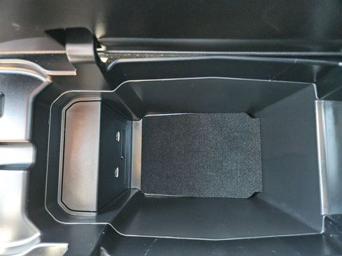 Used 2025 MAZDA CX-50 AWD 2.5 Hybrid w/ Premium Pkg image 30