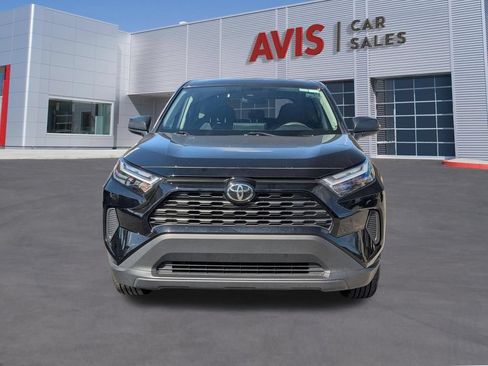 Used 2025 Toyota RAV4 LE FWD image 10