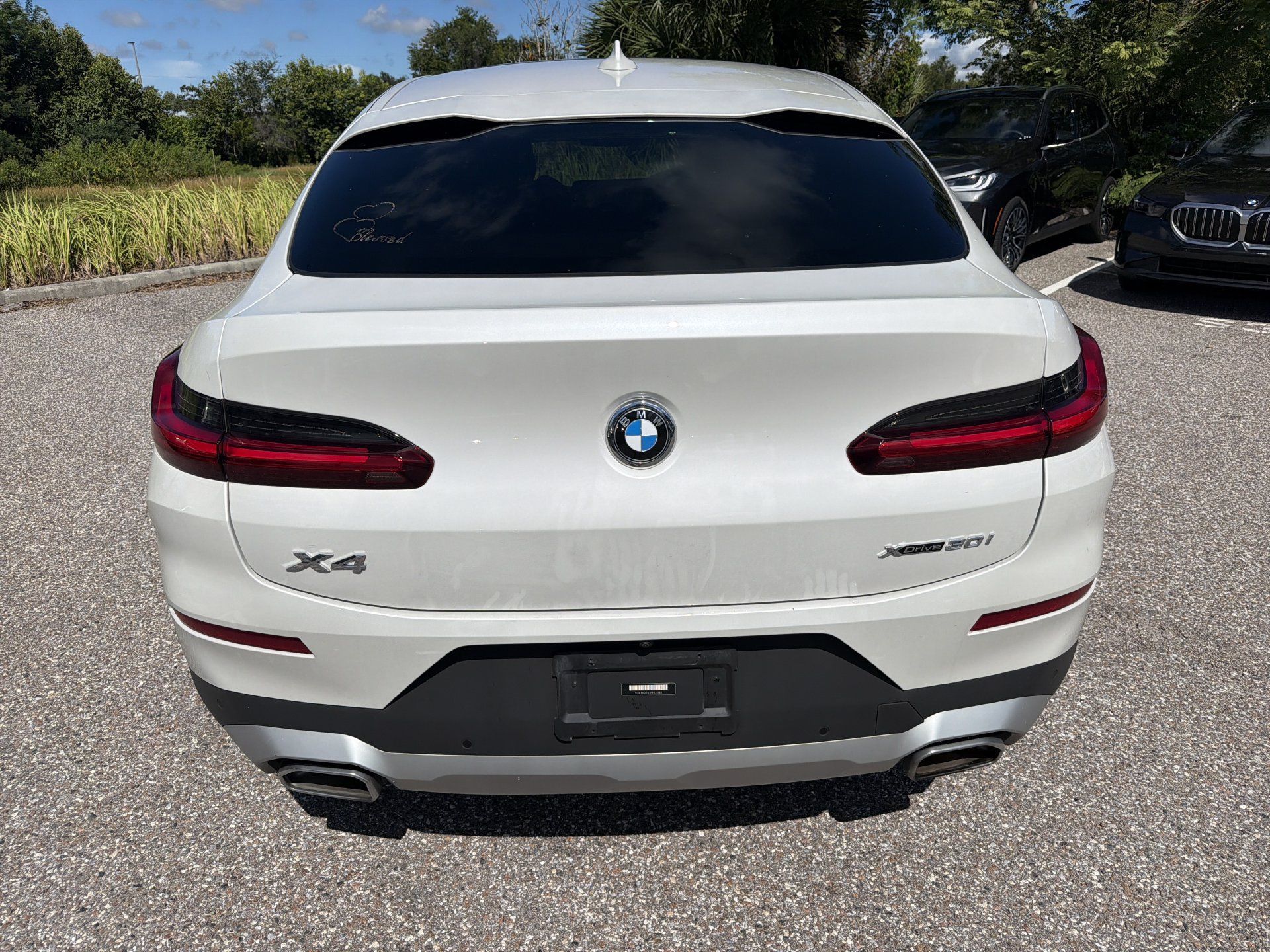 Used 2023 BMW X4 xDrive30i w/ Premium Package AWD/4WD image 5