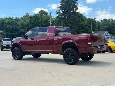 Used 2018 RAM 2500 Laramie w/ Sport Appearance Group AWD/4WD image 3