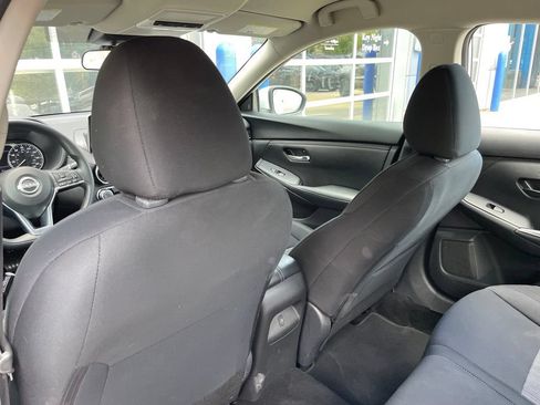 Used 2024 Nissan Sentra SV FWD image 27