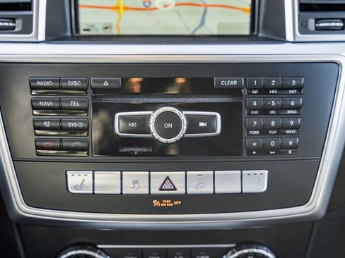 Used 2015 Mercedes-Benz ML 350 4MATIC image 23