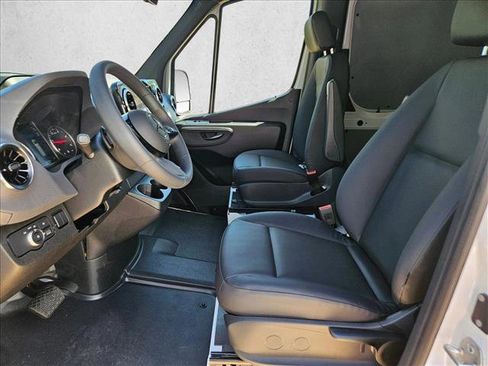 New 2026 Mercedes-Benz Sprinter 2500 image 14