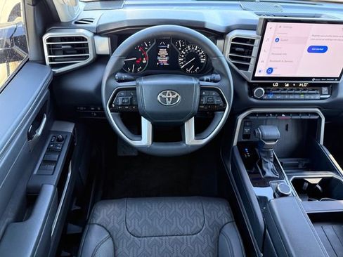 Used 2022 Toyota Tundra Limited image 27