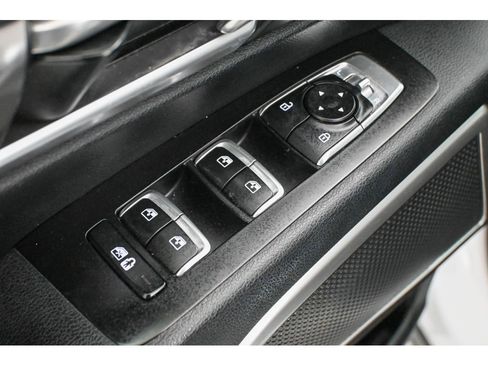 Used 2024 Kia Telluride S image 29