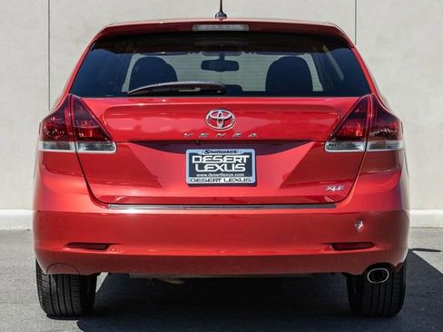Used 2013 Toyota Venza XLE FWD image 4