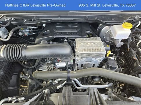 Used 2024 RAM 1500 Laramie AWD/4WD image 42
