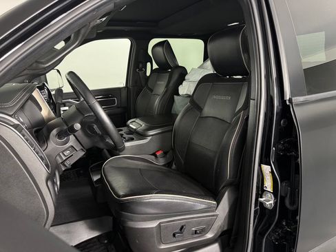 Used 2019 RAM 3500 Laramie AWD/4WD image 5