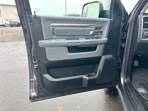 Used 2017 RAM 1500 Big Horn image 17