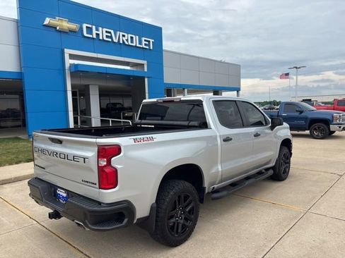 Used 2021 Chevrolet Silverado 1500 Custom Trail Boss w/ Safety Confidence Package AWD/4WD image 8