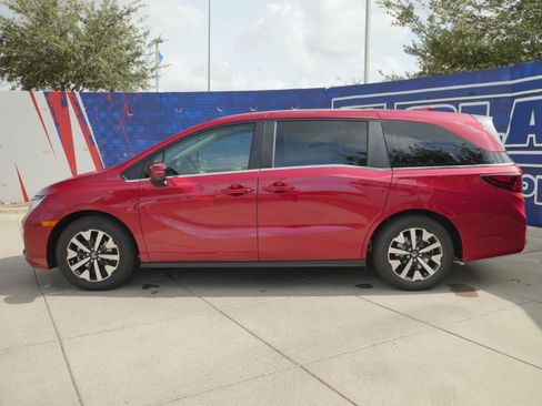 New 2026 Honda Odyssey EX-L image 10