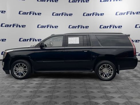 Used 2020 Cadillac Escalade ESV 4WD image 2