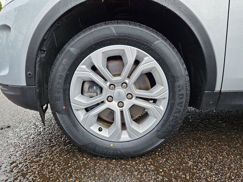 Used 2021 Land Rover Discovery Sport S image 33