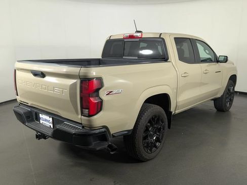 Used 2024 Chevrolet Colorado Z71 w/ LPO, Dark Essentials Package AWD/4WD image 7