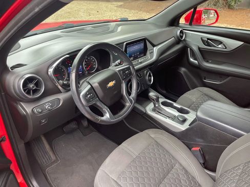 Used 2019 Chevrolet Blazer LT image 11