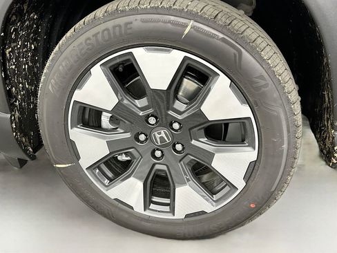 New 2026 Honda Pilot Touring image 34